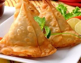 Indian Punjabi Crispy Samosa Vegetarian Half Cooked Samosa 100% Fresh Home Made Snacks In Pcs For Friend & Family For All Occasions Tasty And Twisty Treat Sold By Kidzbuzz (25)