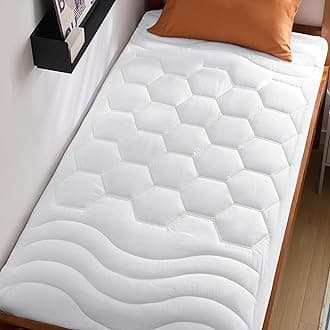 Bedsure Twin Mattress Pad Cover - Quilted Fitted Mattress Topper Protector with 8-21 Inches Deep Pocket, Noiseless Breathable Bed Cover Padded, Machine Washable, White,39x75 Inches
