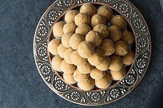 Dessert Drama by Kesar Sweets | Sweets Indian Mithai Besan Laddoo 800 gms | Desi Ghee Besan laddu | Besan Laadu | Fresh Homemade | Besan Ladoo