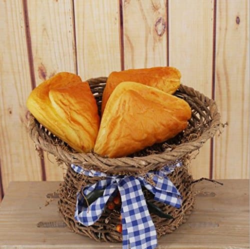 Mr.Garden Artificial Triangle Cake Lifelike Fruit For Display 2 Pieces