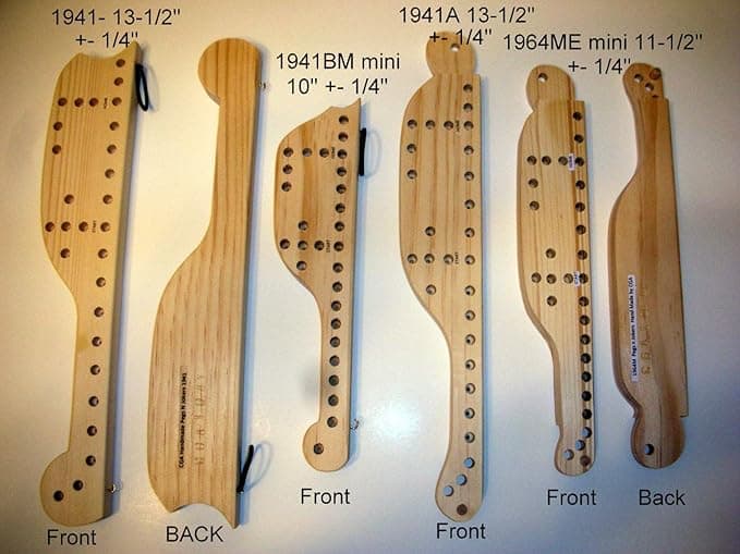 Board Game Pegs n Jokers 1941A-6