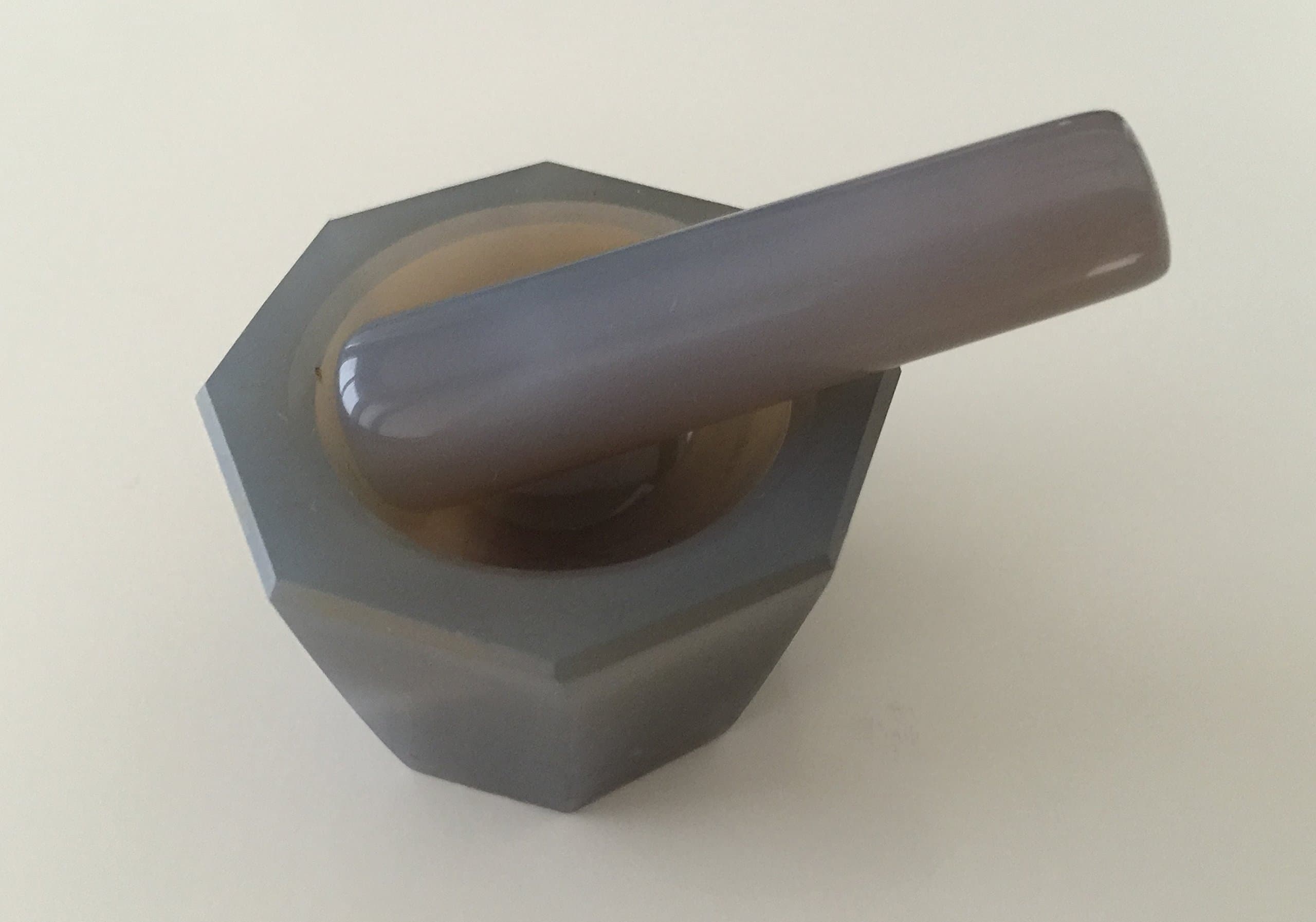 Agate Mortar and Pestle Deep Form Set 40x30x14mm